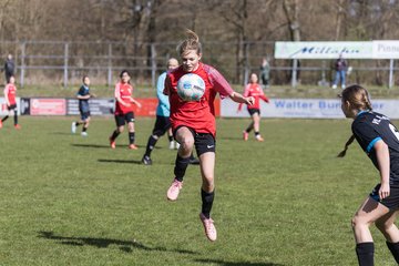Bild 370 - wBJ VfL Pinneberg - Waldd�rfer SV : Ergebnis: 5:0